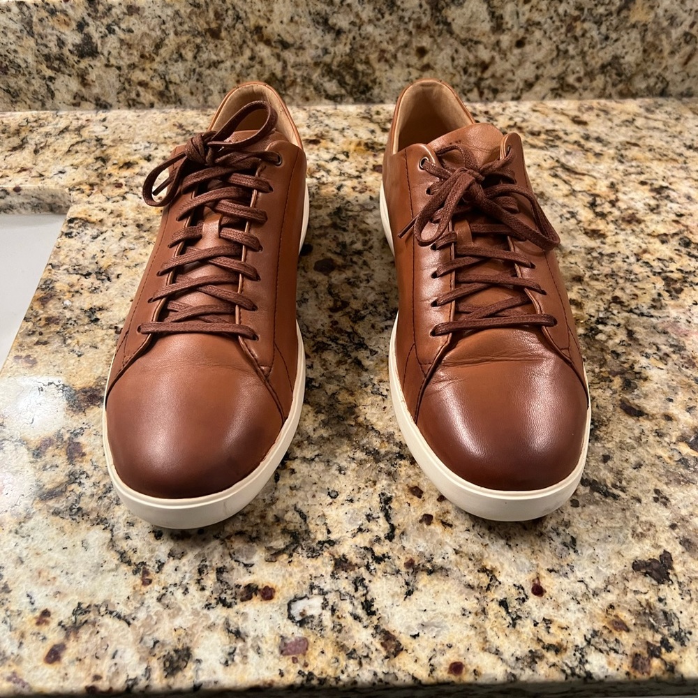 Cole Haan Mens cross court shoe